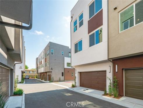 609  S Lyon   Street, Santa Ana, CA