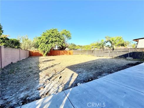 423 E Adams , Santa Ana, CA