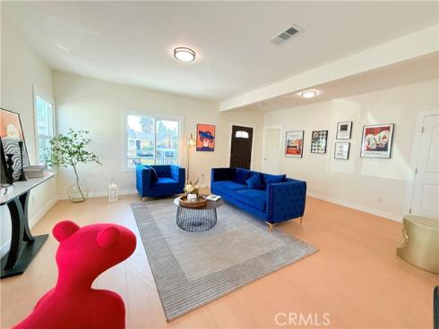 423 E Adams , Santa Ana, CA