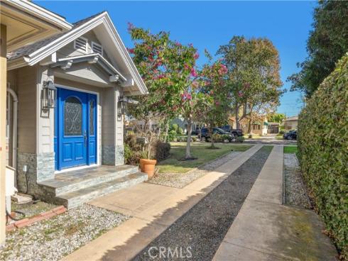 2416  Poinsettia   Street, Santa Ana, CA