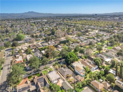 2416  Poinsettia   Street, Santa Ana, CA