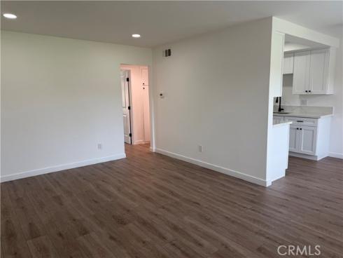 1400 W Warner  41  Avenue, Santa Ana, CA