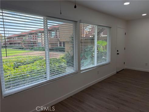 1400 W Warner  41  Avenue, Santa Ana, CA