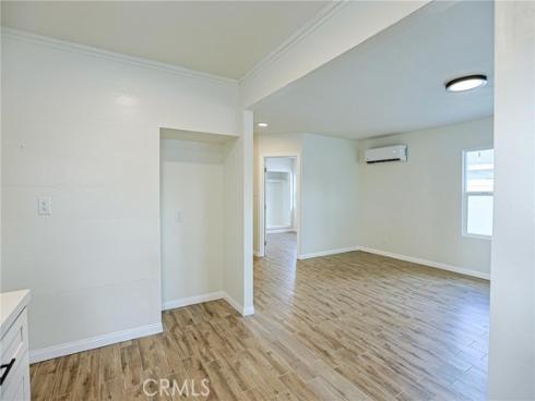 122 N Bewley   Street, Santa Ana, CA