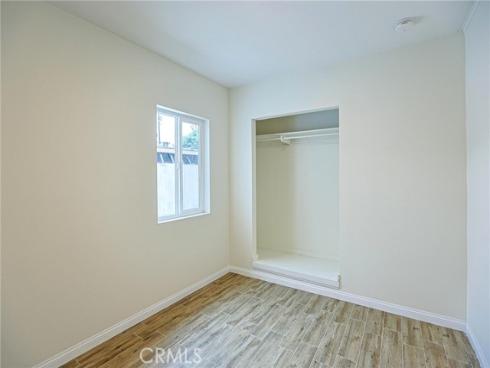 122 N Bewley   Street, Santa Ana, CA