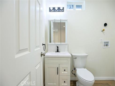 122 N Bewley   Street, Santa Ana, CA