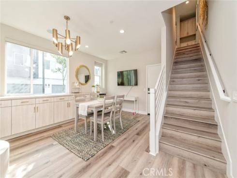 824  s harbor blvd  , Santa Ana, CA