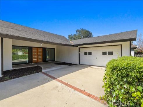 1216 W River  , Santa Ana, CA