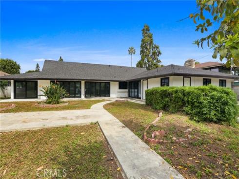 1216 W River  , Santa Ana, CA