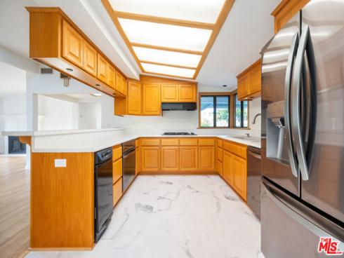 14141  Clarissa   Lane, Santa Ana, CA