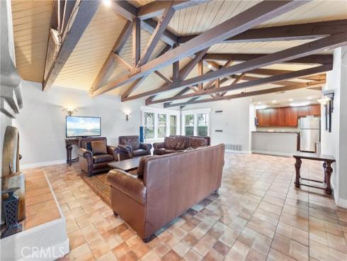 1345  Cabrillo Park  L16  Drive, Santa Ana, CA