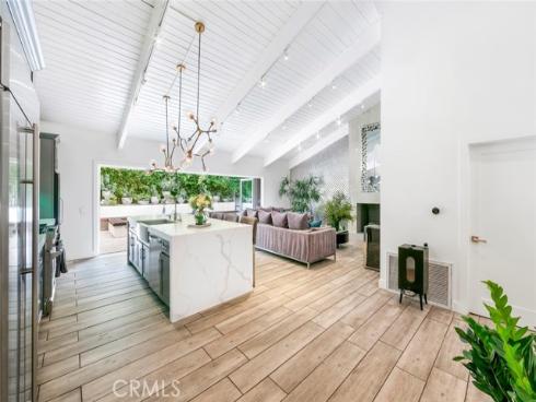 13692 Jenet , Santa Ana, CA