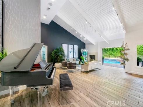 13692 Jenet , Santa Ana, CA