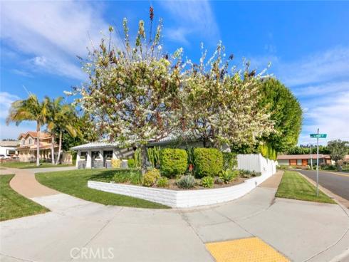 13692 Jenet , Santa Ana, CA