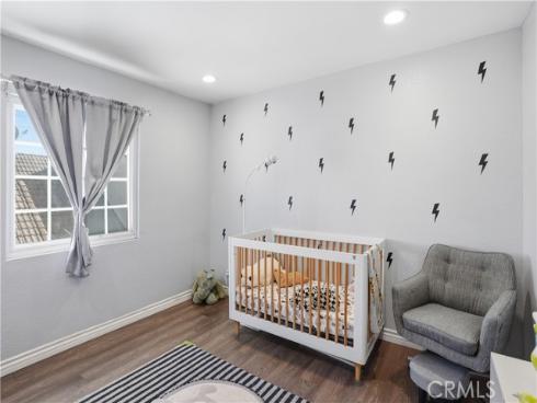 321  Burlington Common  , Santa Ana, CA