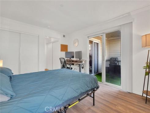 300 E Chestnut Ave. Unit #205, Santa Ana, CA