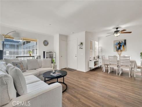 300 E Chestnut Ave. Unit #205, Santa Ana, CA