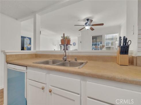 300 E Chestnut Ave. Unit #205, Santa Ana, CA