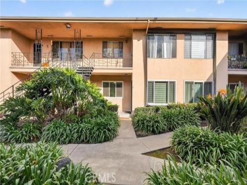 1801 Greenleaf 4 , Santa Ana, CA