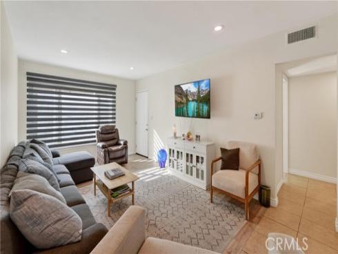 1801 Greenleaf 4 , Santa Ana, CA