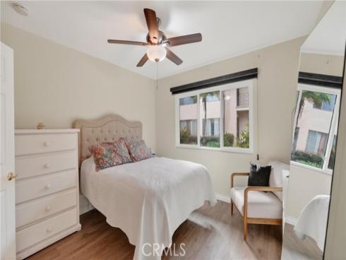 1801 Greenleaf 4 , Santa Ana, CA