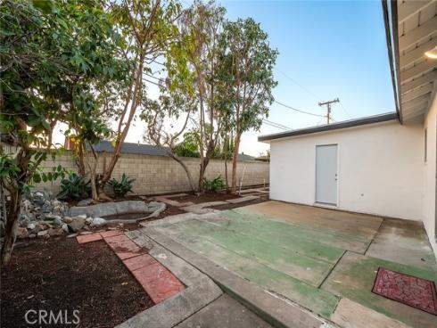 928 S Laurel   Street, Santa Ana, CA