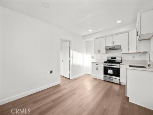 928 S Laurel   Street, Santa Ana, CA