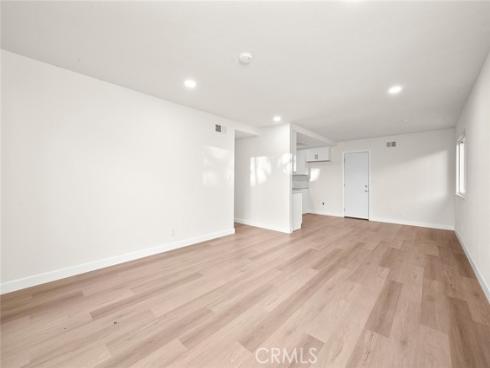 928 S Laurel   Street, Santa Ana, CA