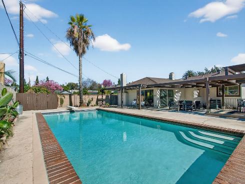 2610 N Deodar  , Santa Ana, CA