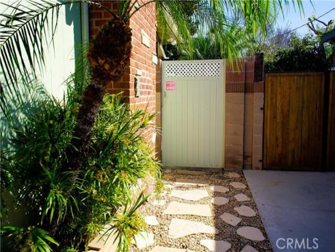 2019 Valencia , Santa Ana, CA