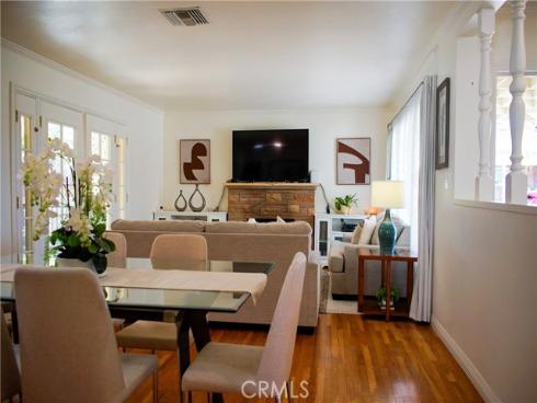 2019 Valencia , Santa Ana, CA