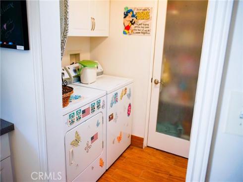 2019 Valencia , Santa Ana, CA