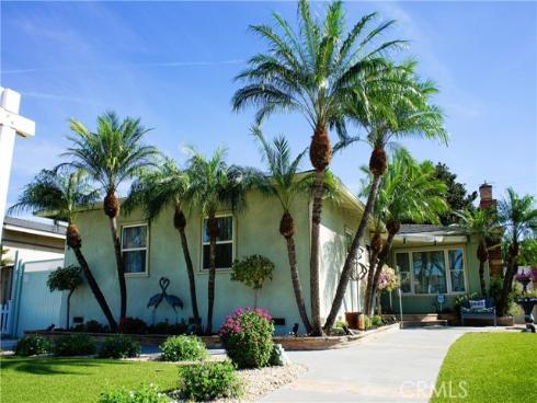 2019 Valencia , Santa Ana, CA