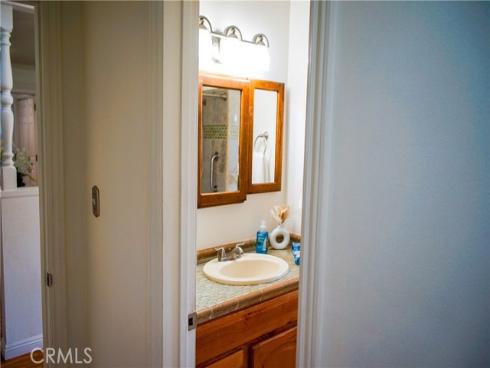 2019 Valencia , Santa Ana, CA