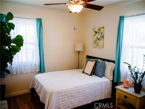 2019 Valencia , Santa Ana, CA