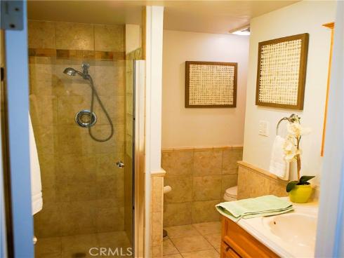 2019 Valencia , Santa Ana, CA