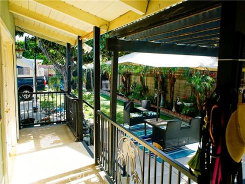 2019 Valencia , Santa Ana, CA