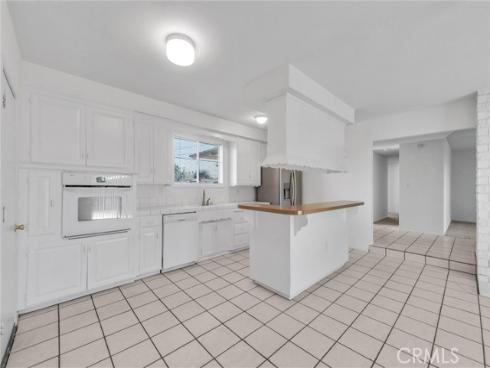 13981  Brenan  , Santa Ana, CA