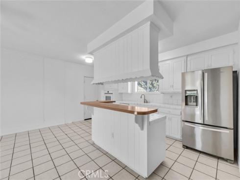 13981  Brenan  , Santa Ana, CA