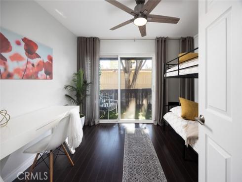 1000 W Macarthur  11  Boulevard, Santa Ana, CA