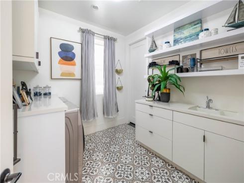 18806  Winnwood  , Santa Ana, CA