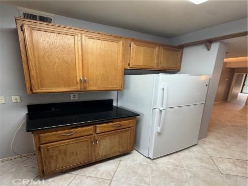 2538 W Macarthur  E , Santa Ana, CA