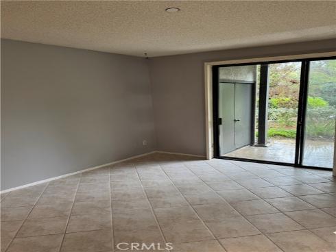 2538 W Macarthur  E , Santa Ana, CA