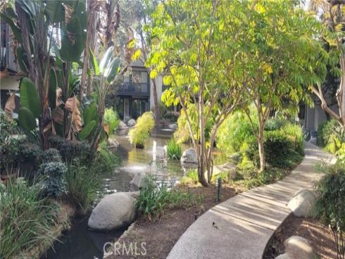 2538 W Macarthur  E , Santa Ana, CA