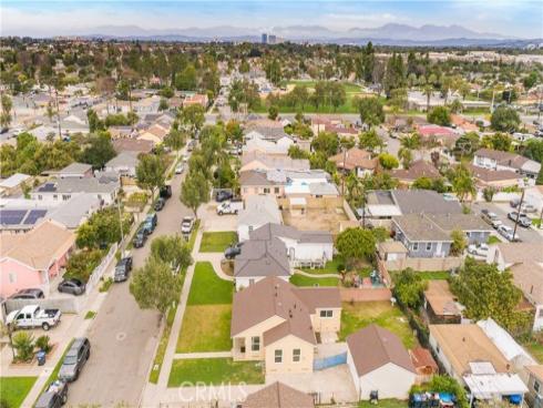 609 N Townsend   Street, Santa Ana, CA