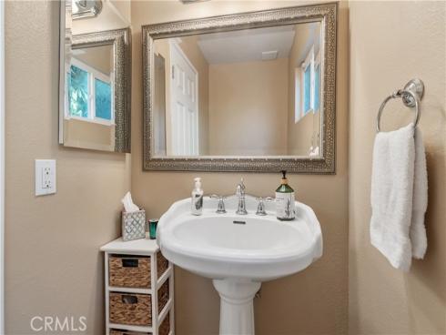 1426  Franzen  , Santa Ana, CA