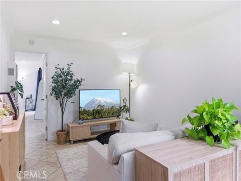 1001 W Stevens  328 , Santa Ana, CA