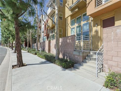 347 E Memory , Santa Ana, CA