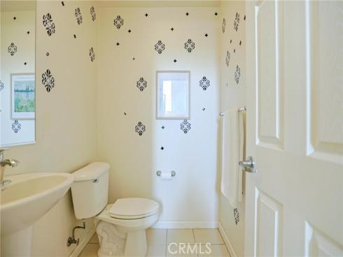 347 E Memory , Santa Ana, CA