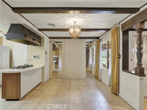 2218 Lewis Street, Santa Ana, CA